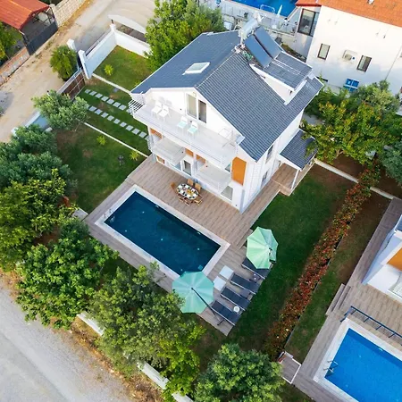 Ldeniz Plajna Yakn 3 Yatak Odal Ovacık