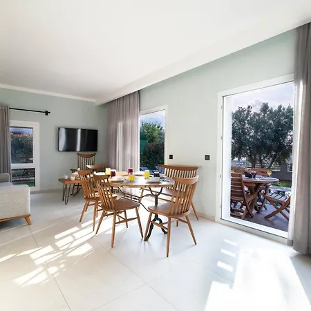 Oludeniz Plajina Yakin 3 Yatak Odali Villa *