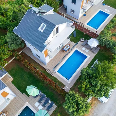 Oludeniz Plajina Yakin 3 Yatak Odali Villa Ovacik (Fethiye)